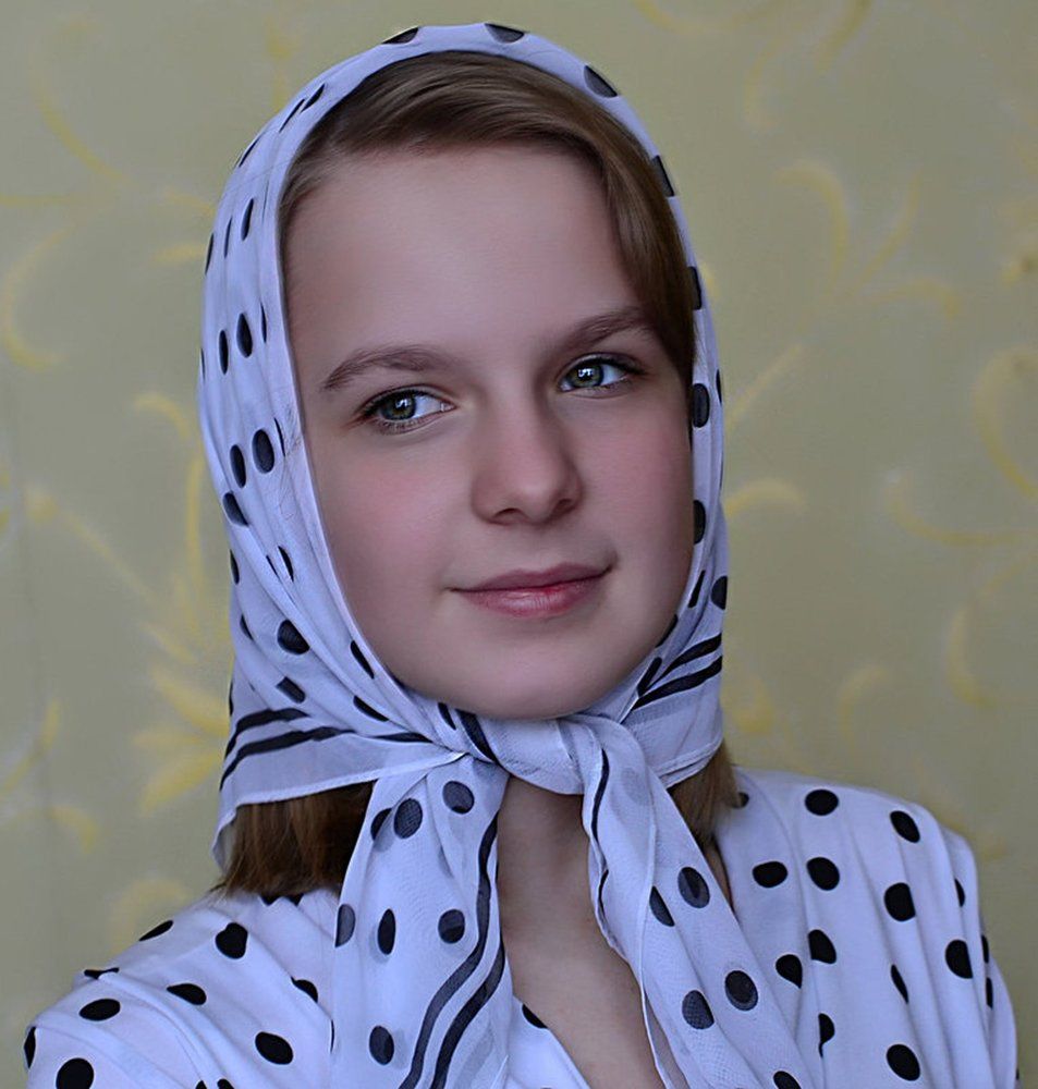 Аленка.