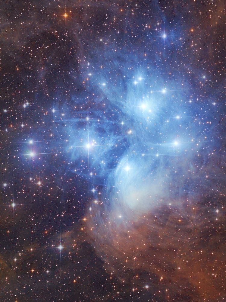 Плеяды в своей колыбели