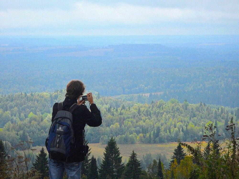 Хмурый август