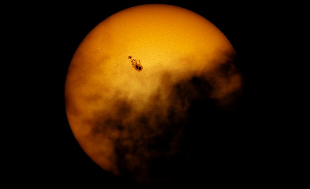 Солнце в облаках!