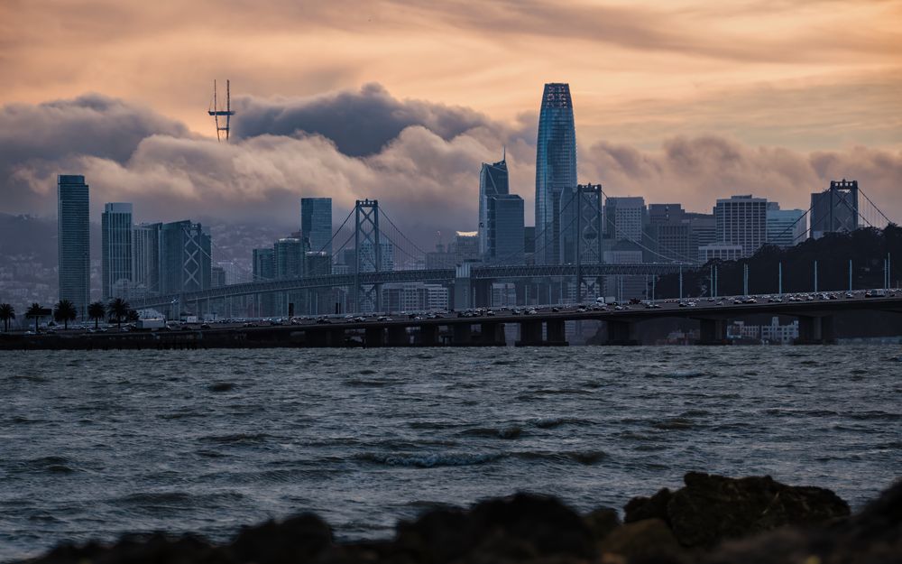 Sutro Lights, Salesforce Shadows