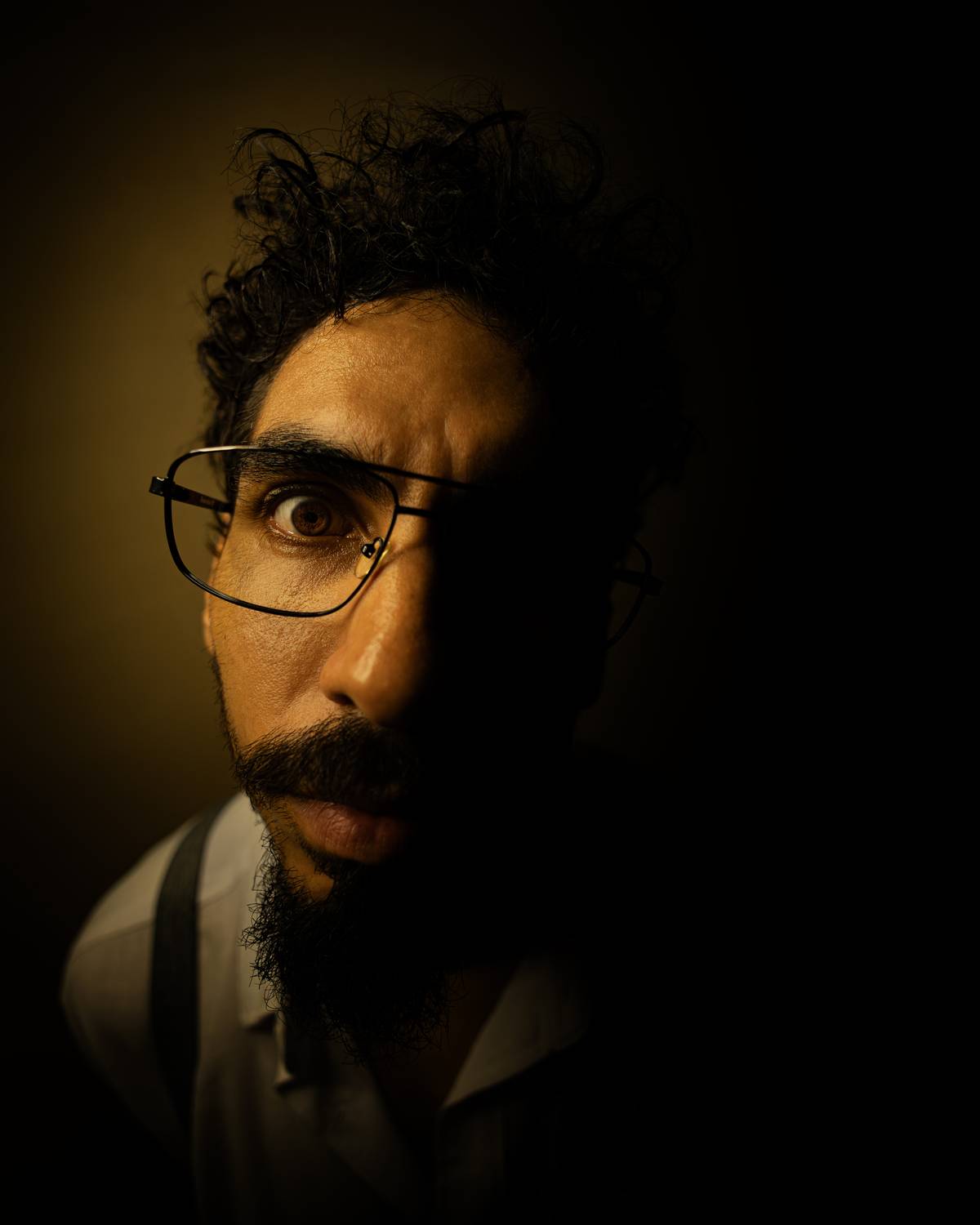 El ojo que interroga