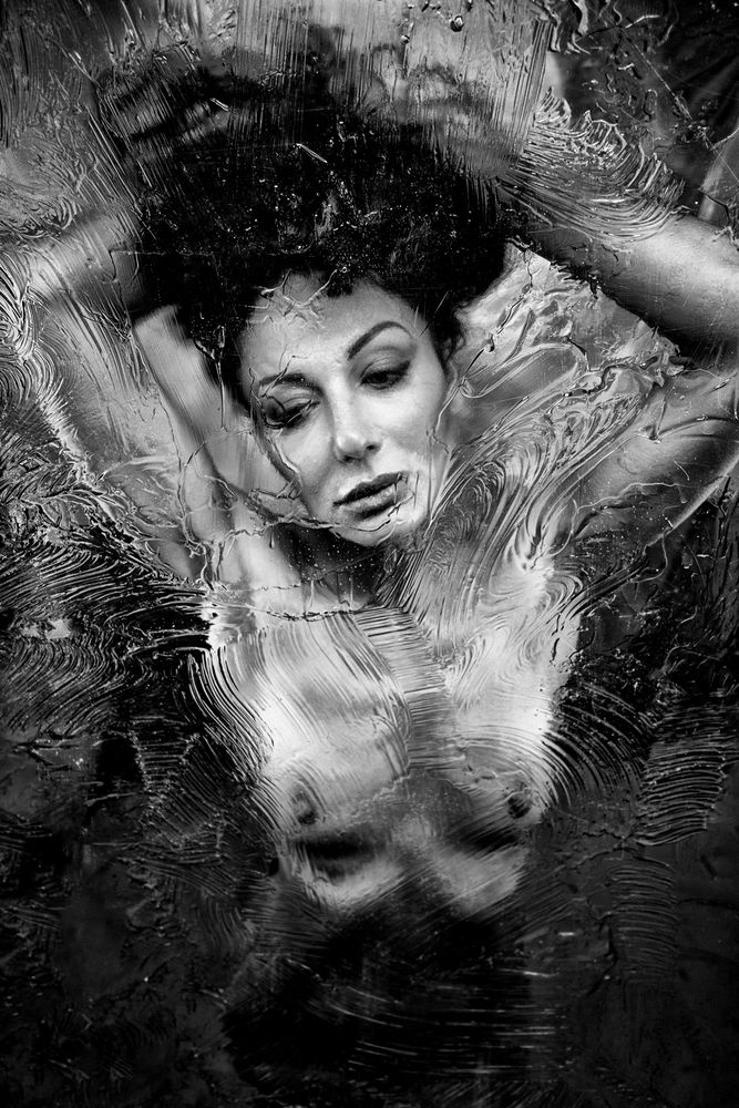 Photograph by Martial Rossignol