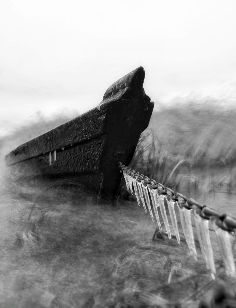 В ледяных оковах