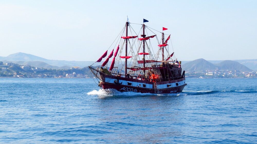 Парусник \"Ассоль\"