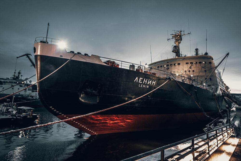 Атомный ледокол,, Ленин,,