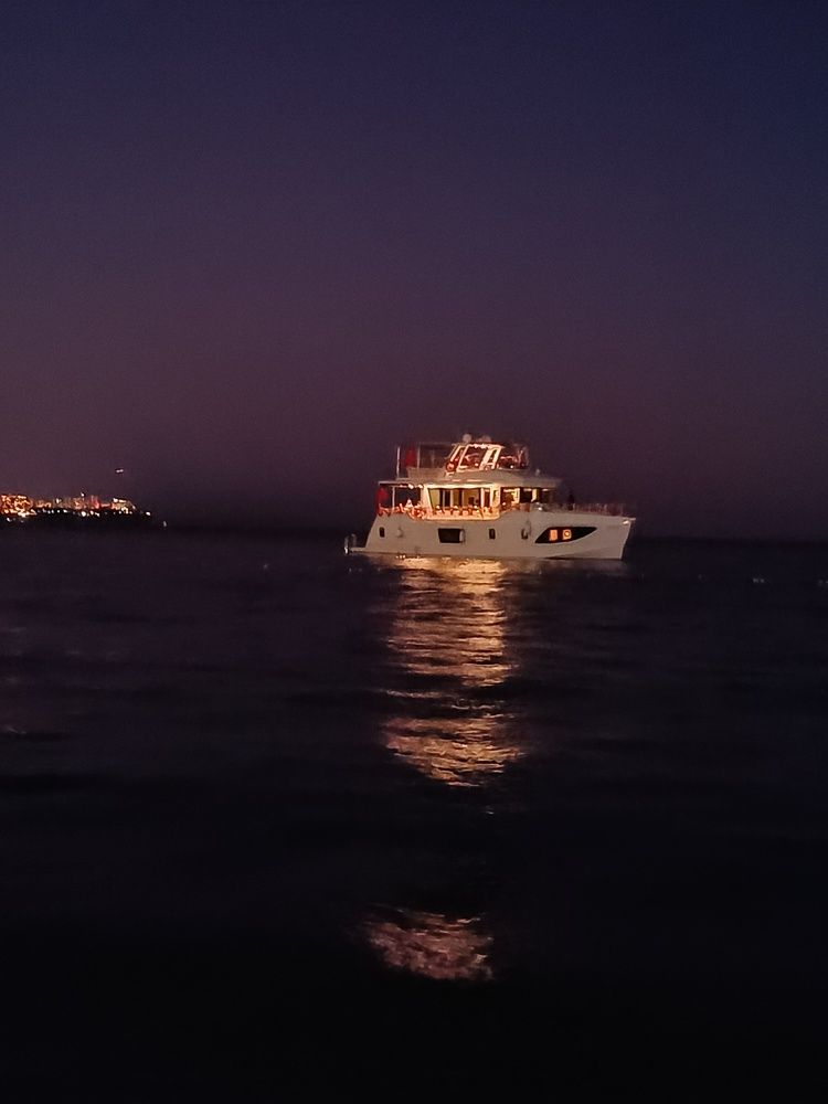 Photograph by İsmihan Mısır