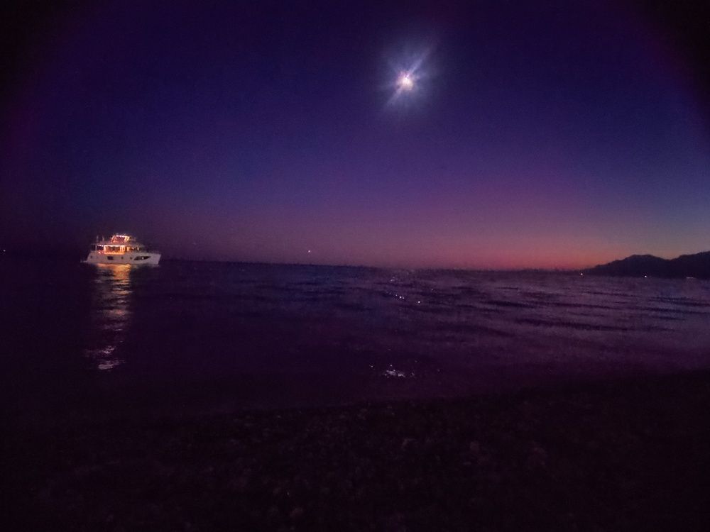 Photograph by İsmihan Mısır