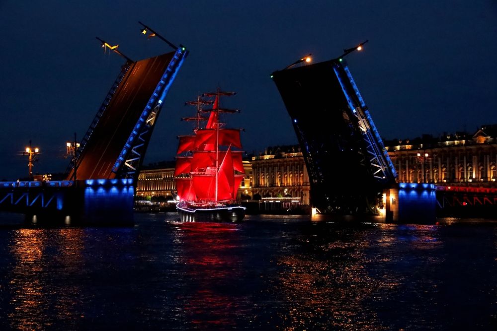 Дворцовый мост