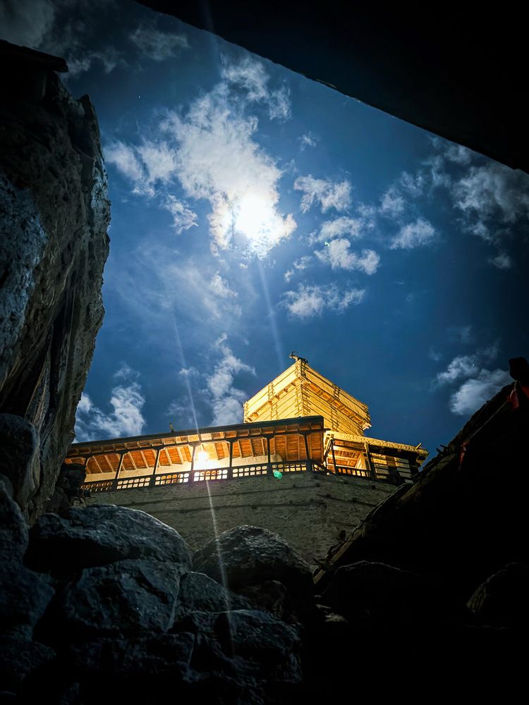 Фотография автора Ahtisham Bakoo