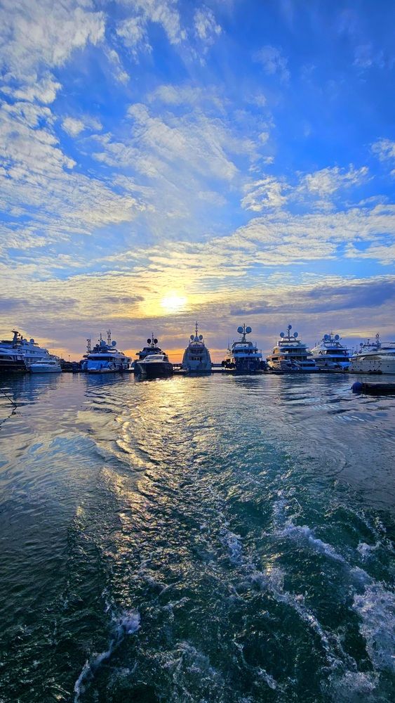 Морской порт в Сочи