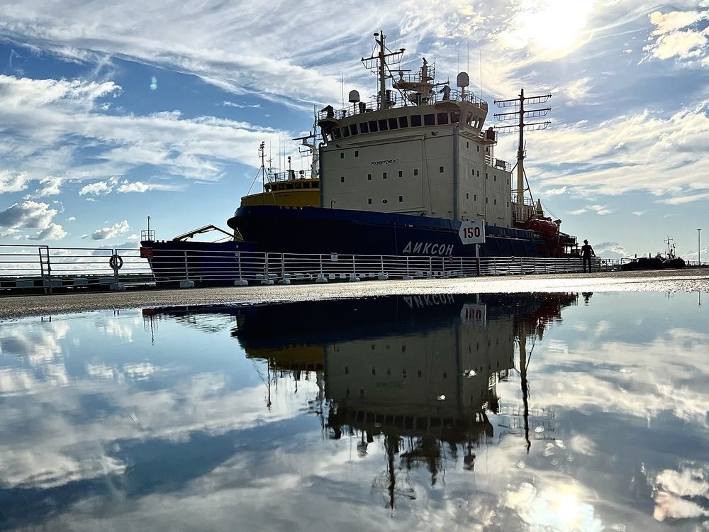 Фотография автора Андрей Груцинов