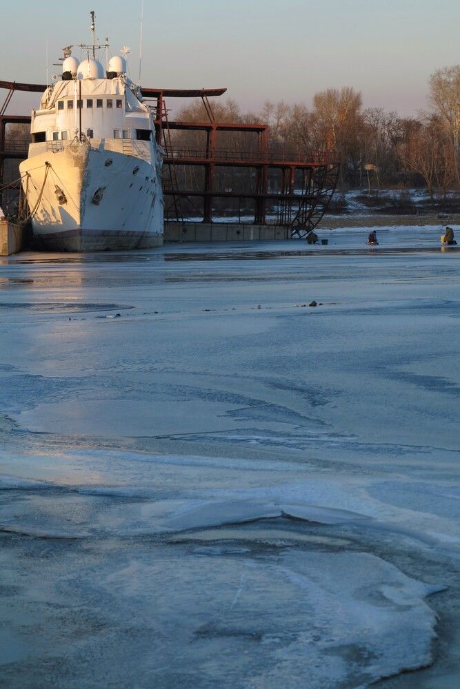 На зимней рыбалке