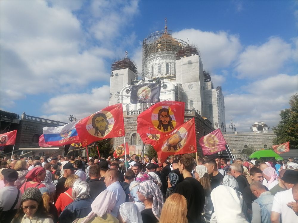 Храм Христа Спасителя в Москве.