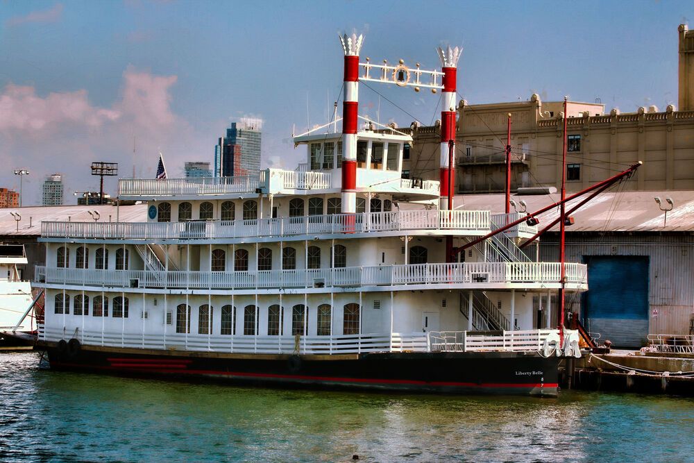 Photograph by Oleg Chemodanov