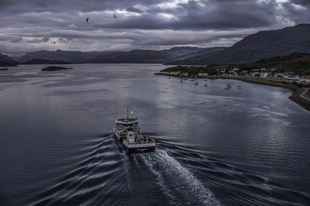 Photograph by Vladimir Ostapenko