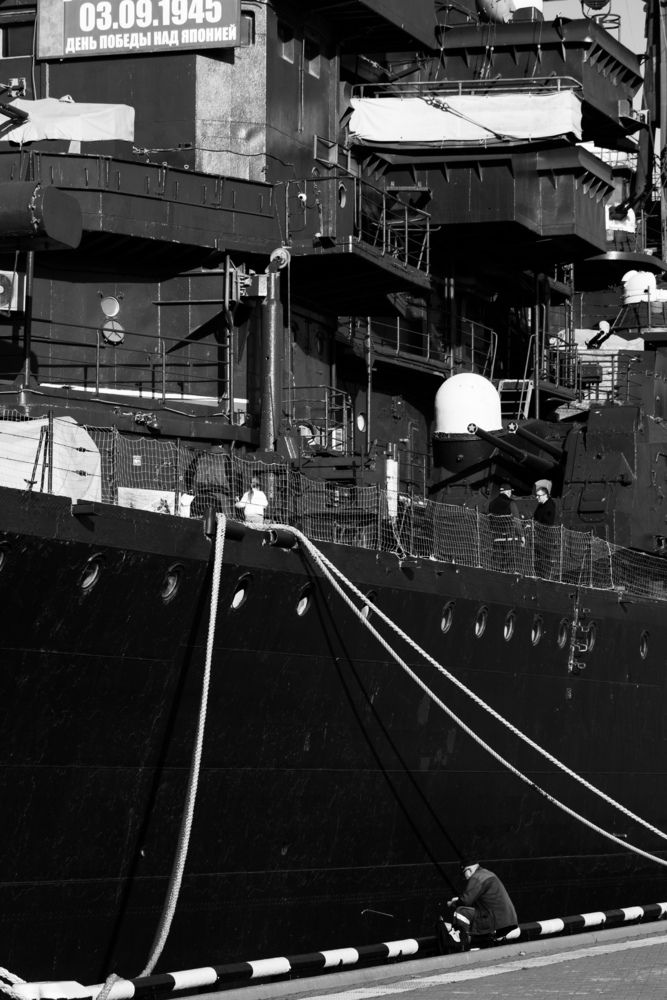 Застывший монумент