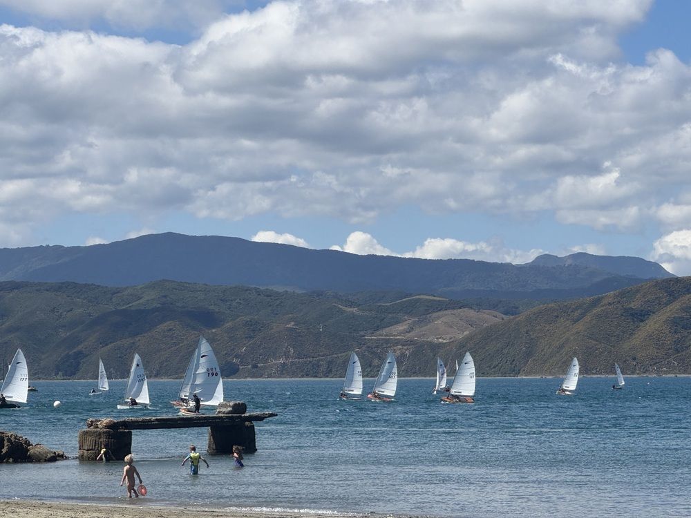 Летний пляж