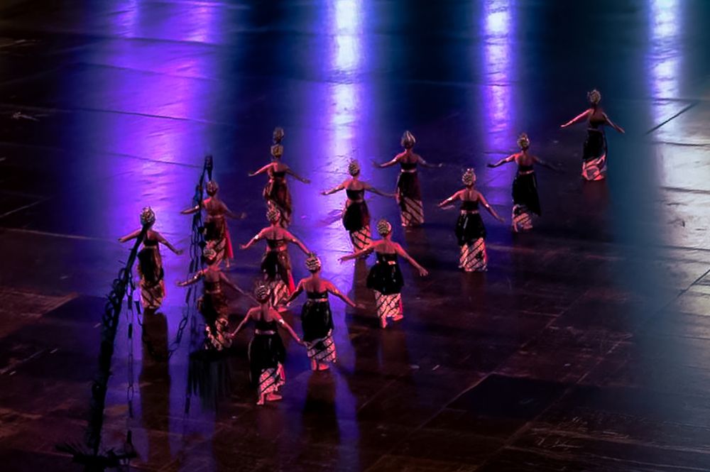 Photograph by Edi Hidayat