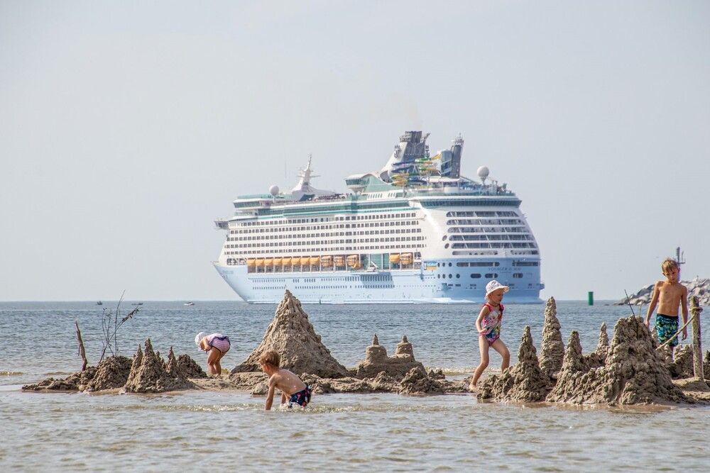 Photograph by Anzela Bazyk