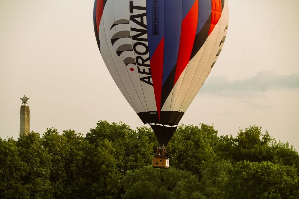 Фотография автора Евгений Николаенков