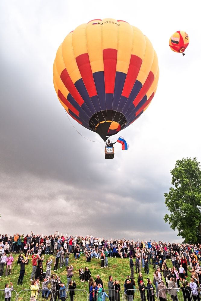 Фотография автора Евгений Николаенков