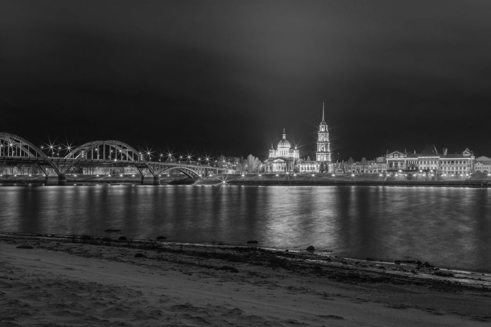 Photograph by Anton Hantov