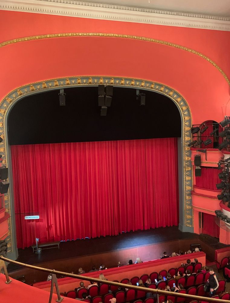 Фотография автора Виктория Ляпина