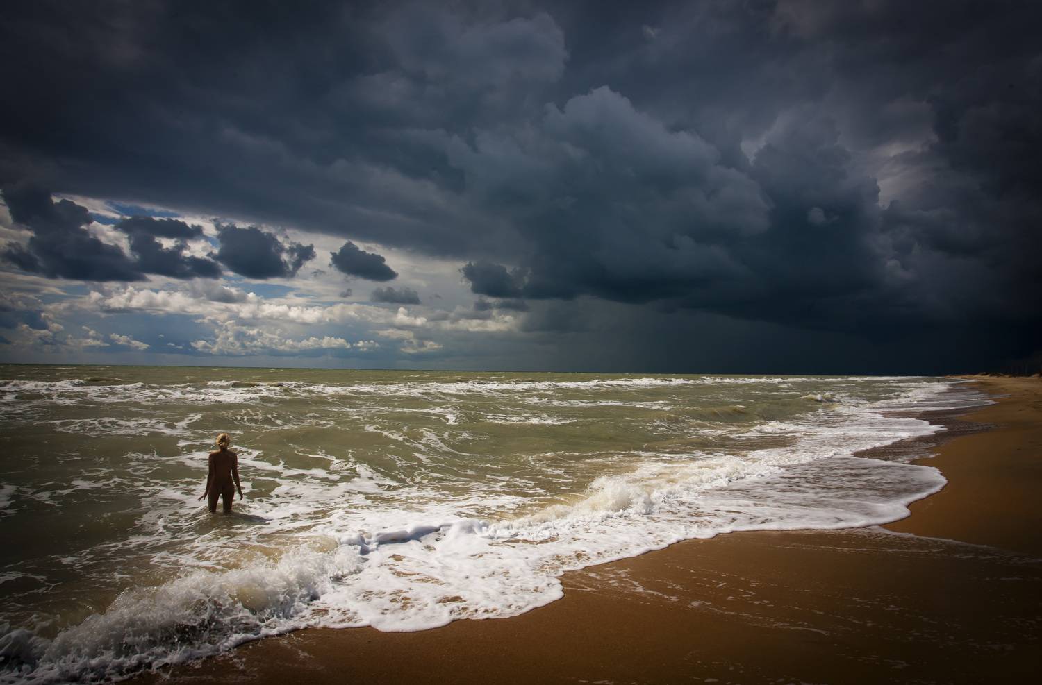 Кажется шторм начинается.
