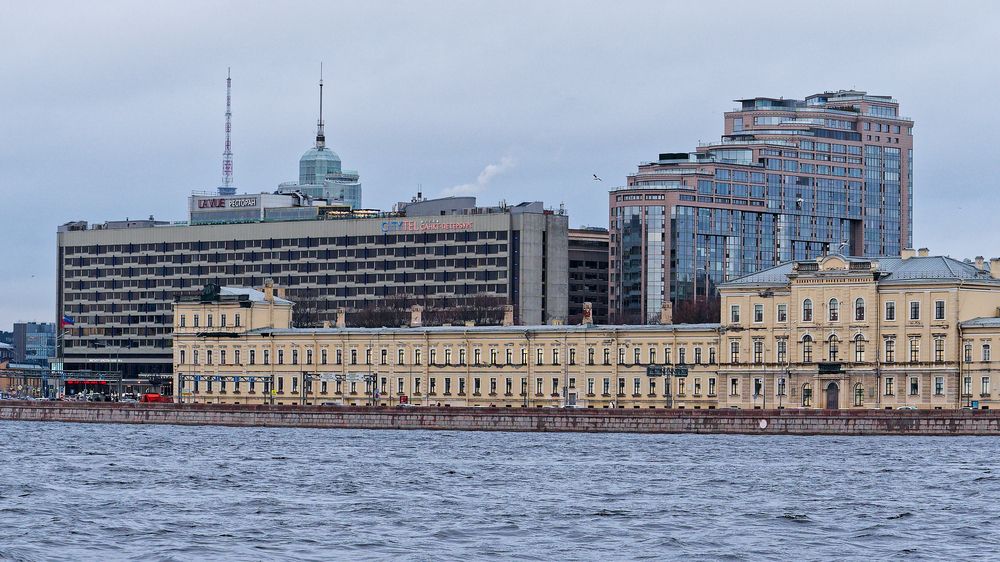 Фотография автора Денис Горелов