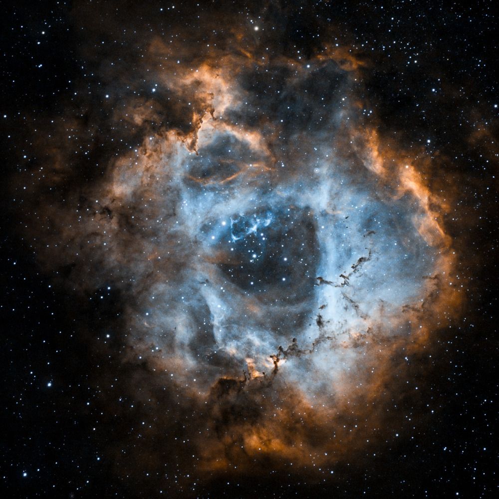 Туманность Розетка в созвездии Единорог