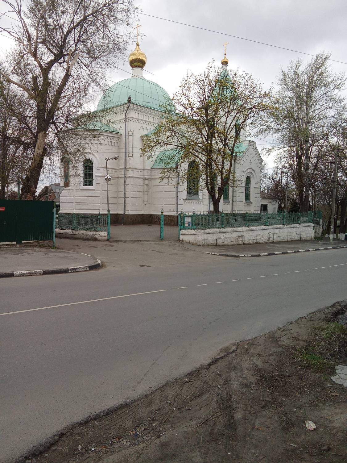 храм Смоленской иконы божией матери Одигитрия.