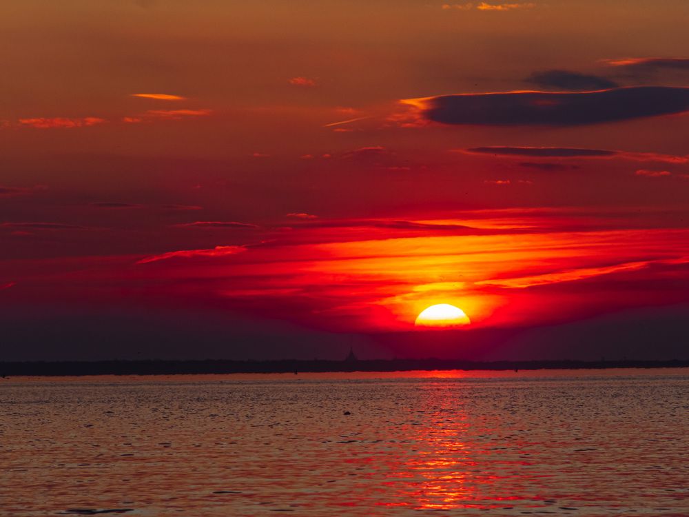 Пожар на небе.