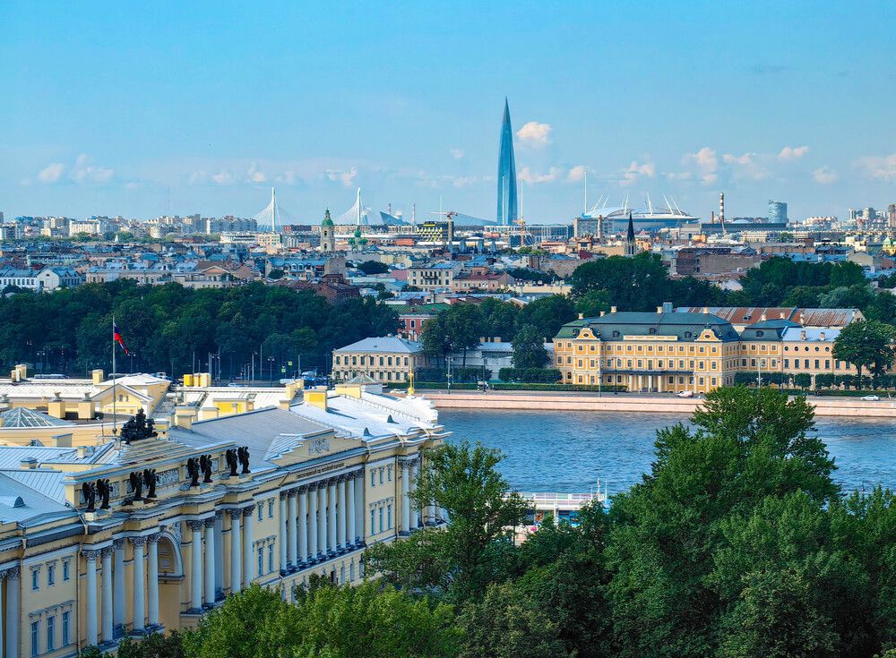 Фотография автора Александр Дмитриев