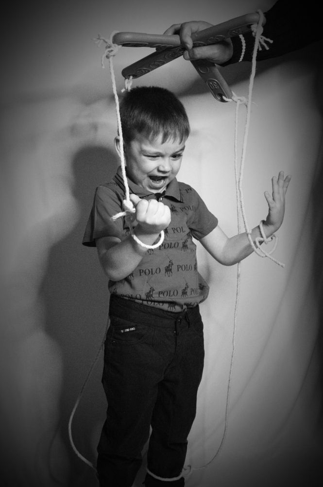 Тоталитарная любовь