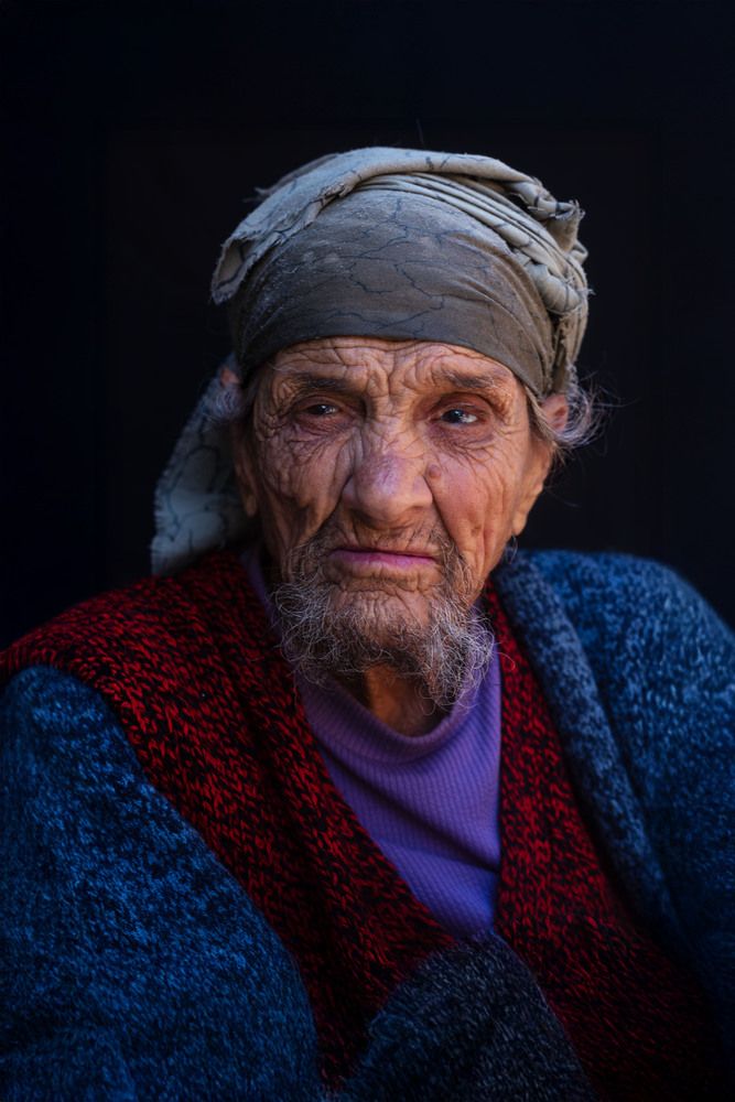 Bearded woman
