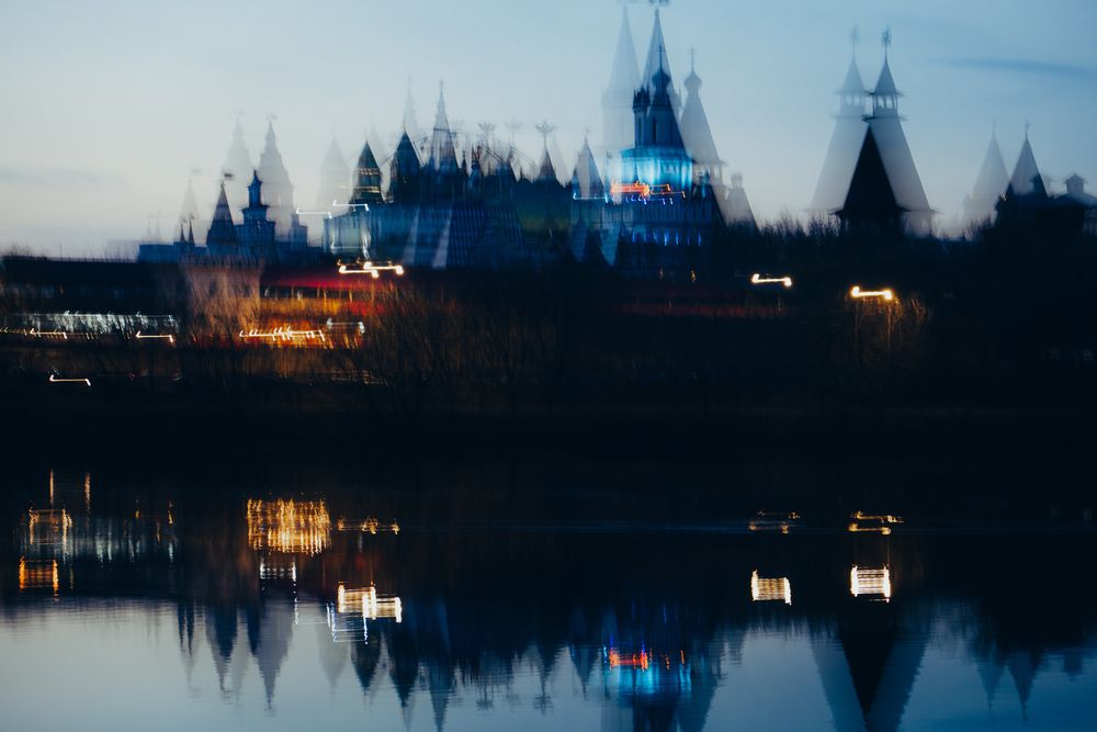 Photograph by Aleksandr Dolzhenko