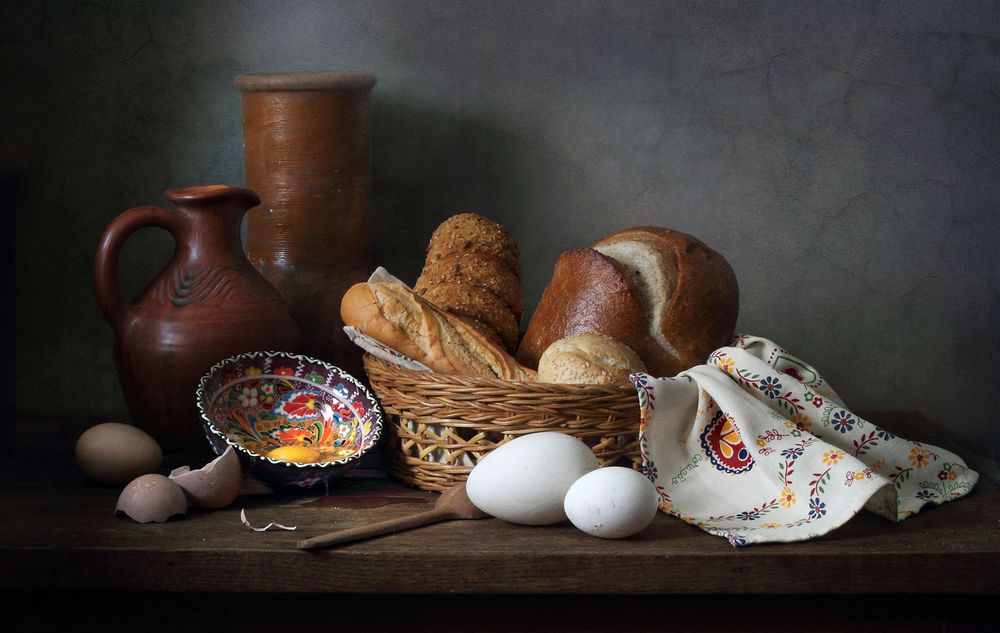 Хлеб и яйца