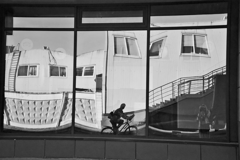 Город сюр...