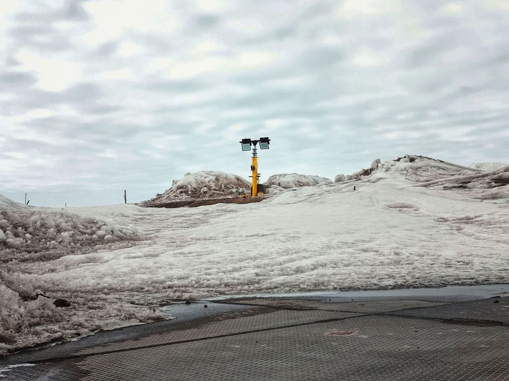 Одинокий фонарь