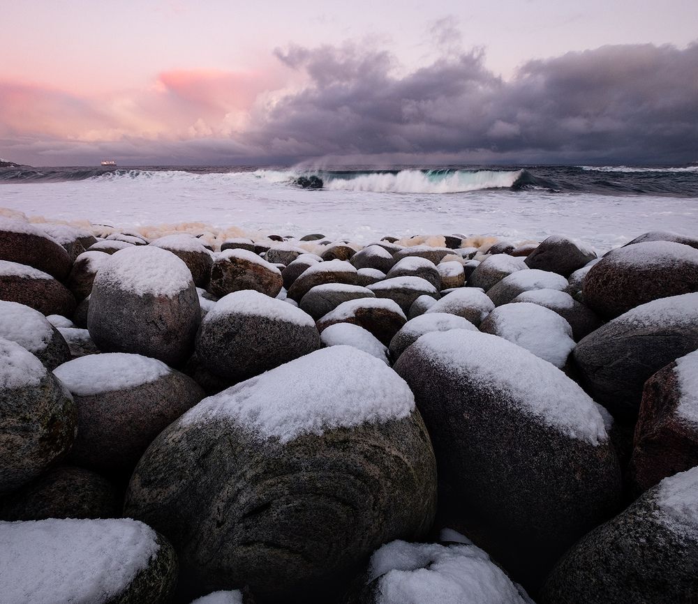 Photograph by Kaiser Sozo