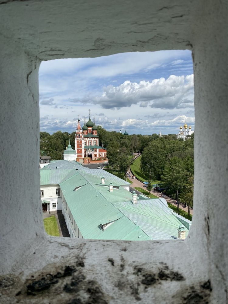 Связь времен