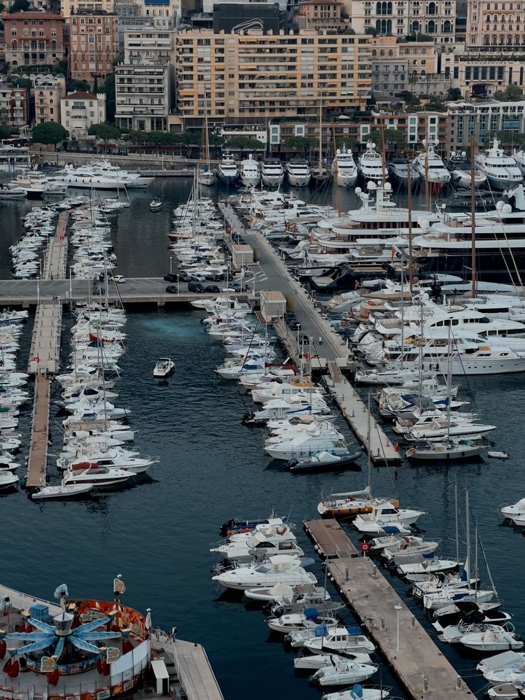 Photograph by Lika Arobelidze