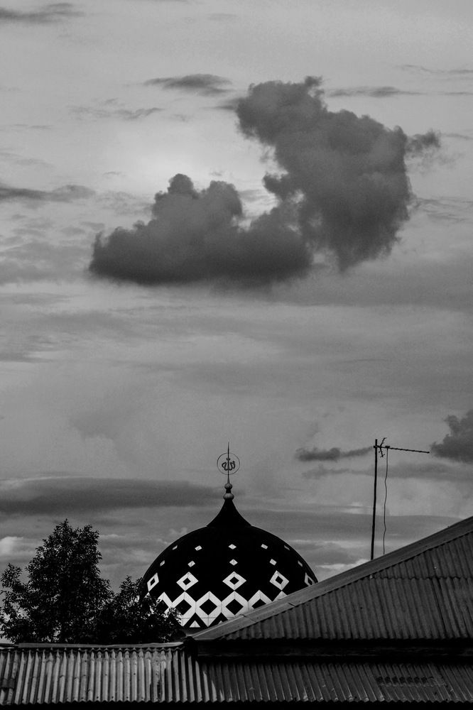 Photograph by Heri Wardana