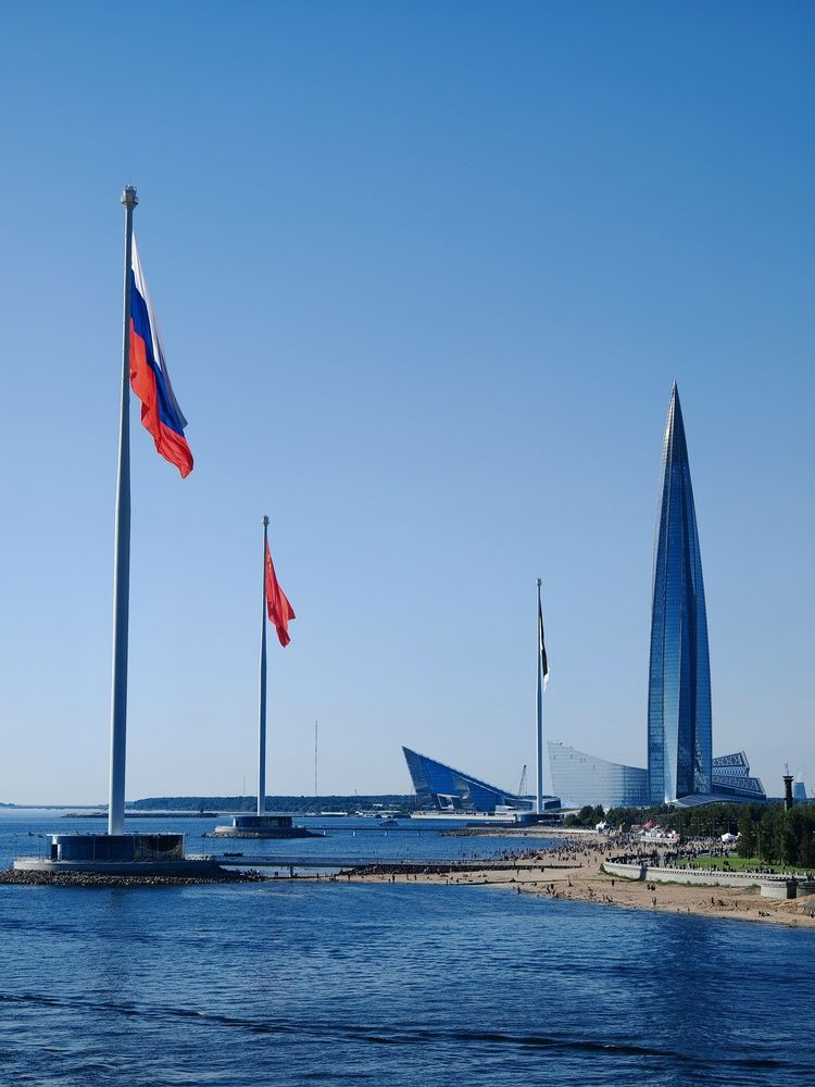 Вверх