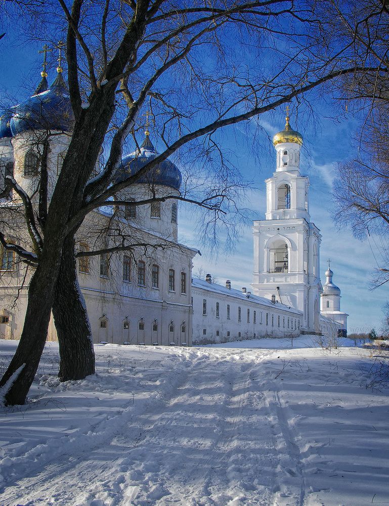 Юрьев монастырь