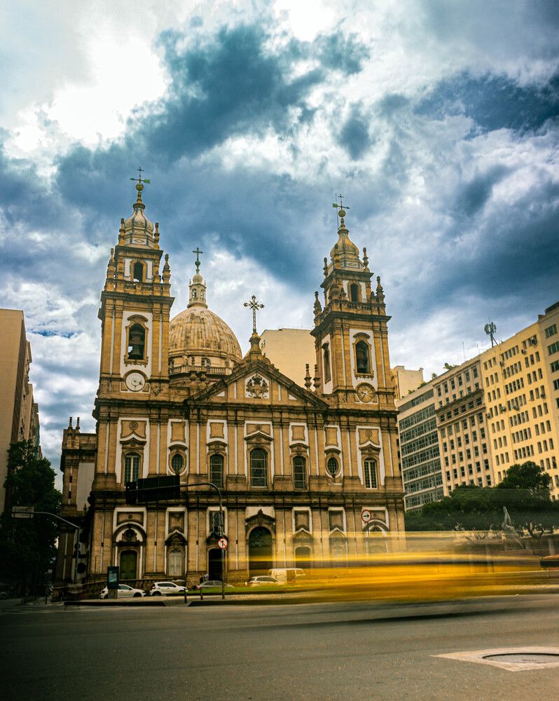 Фотография автора ADAM MARTINS