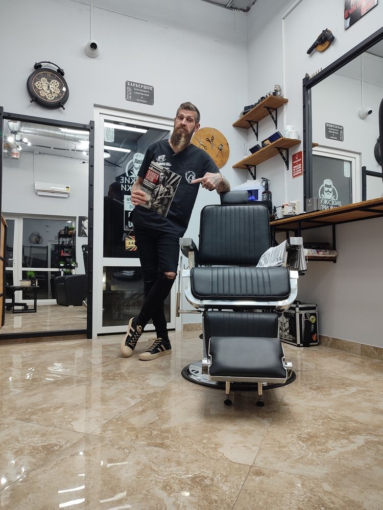 Фотография автора Alexander Titov