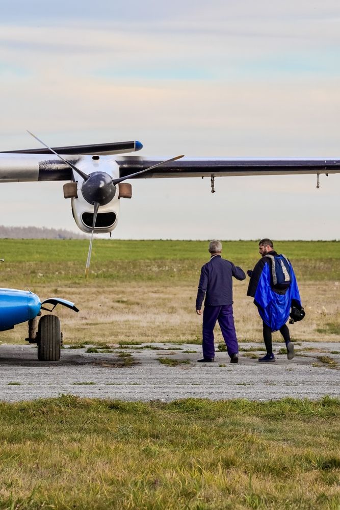 Фотография автора Андрей Груцинов