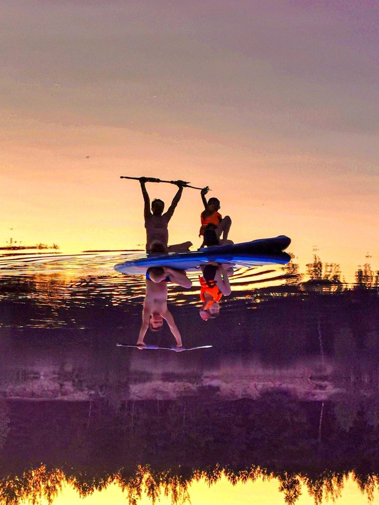 Показалось..